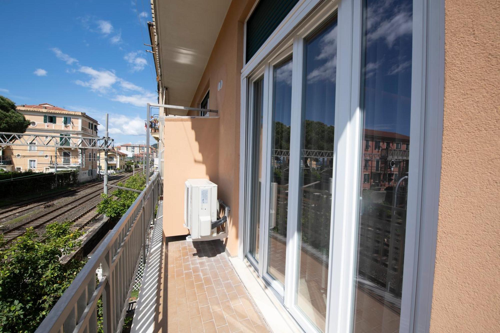 243B - Appartamento Mignon - Sara Home Chiavari, 200Metri Dal Mare Exterior photo
